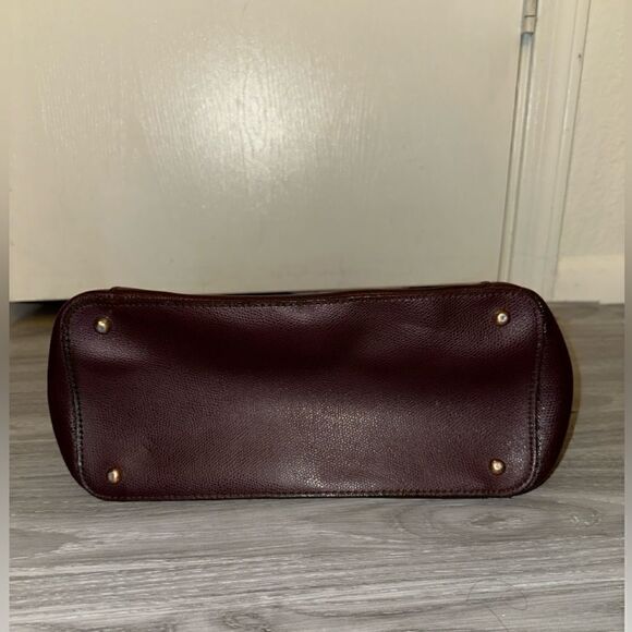 Calvin Klein Tote - Picture 9 of 12